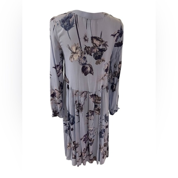 Susina Floral V-Neck Midi Dress in Purple Size XS - Picture 5 of 10